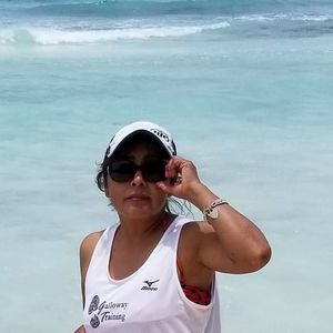 Meet your Posher, Eva